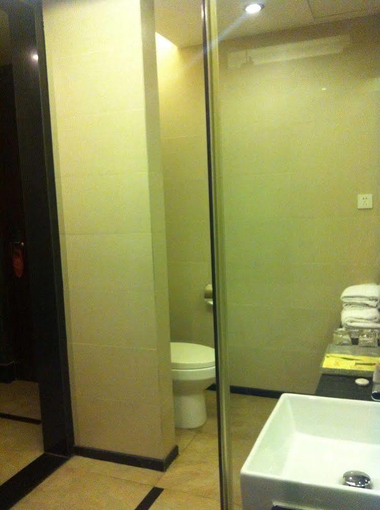 Jun Hao Hotel Dongguan  Exterior foto