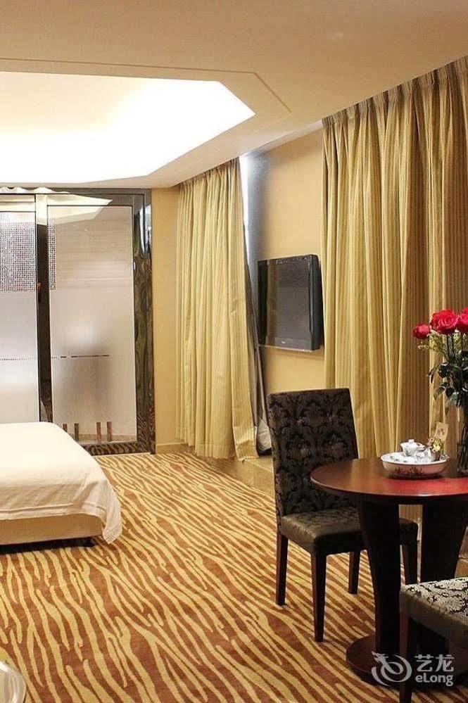 Jun Hao Hotel Dongguan  Exterior foto
