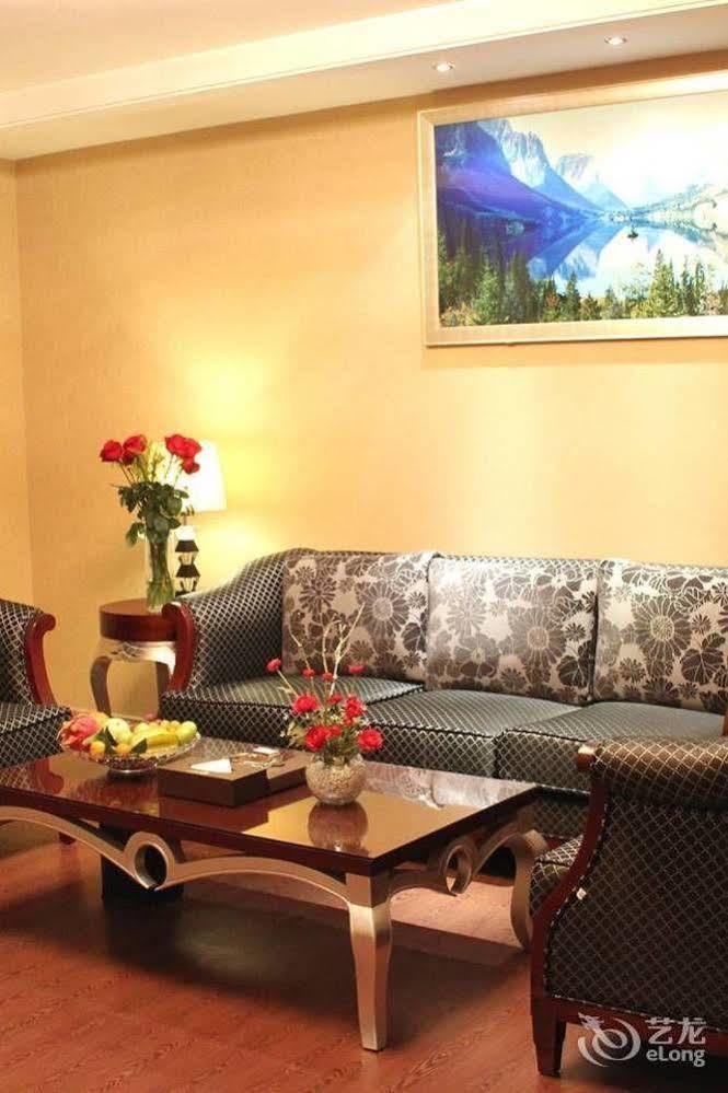 Jun Hao Hotel Dongguan  Exterior foto